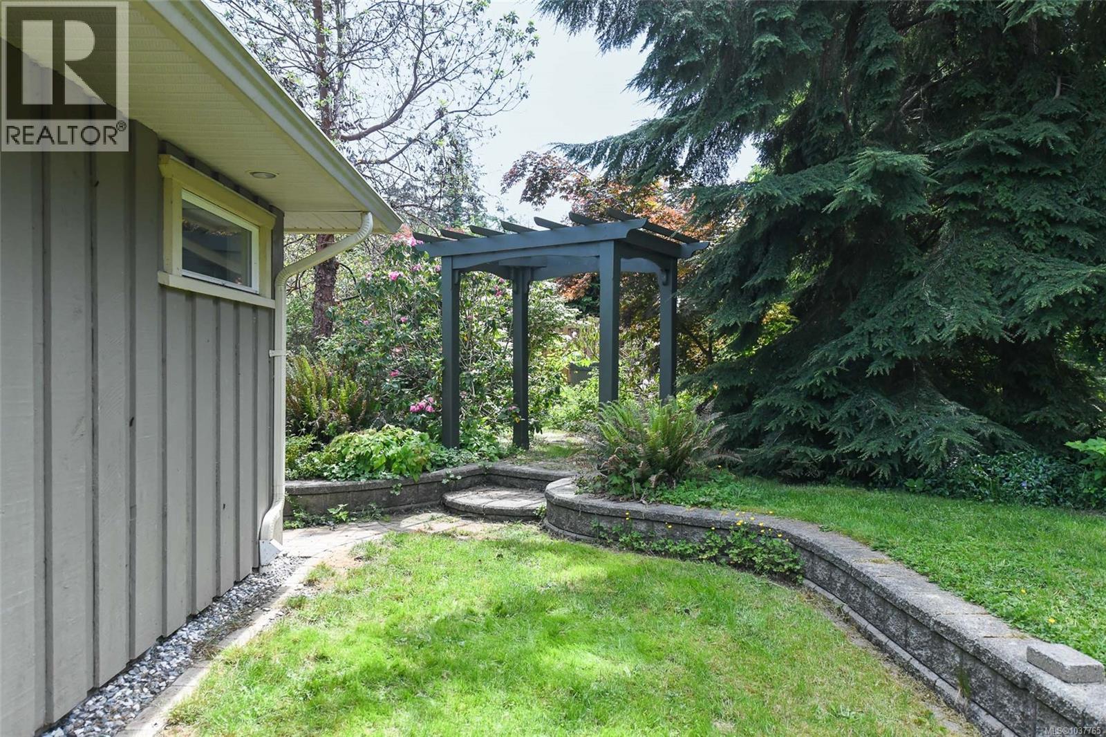 79 McGimpsey Rd - 44
