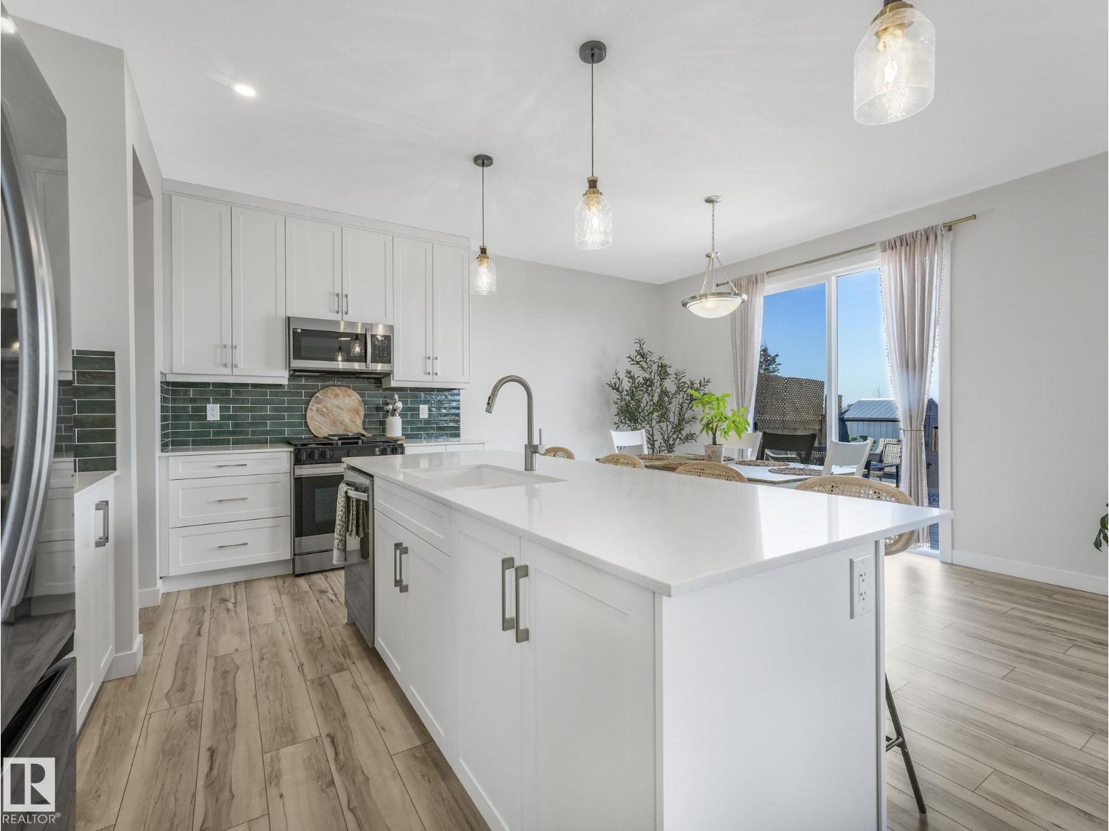 1082 STONESIDE RD - 28