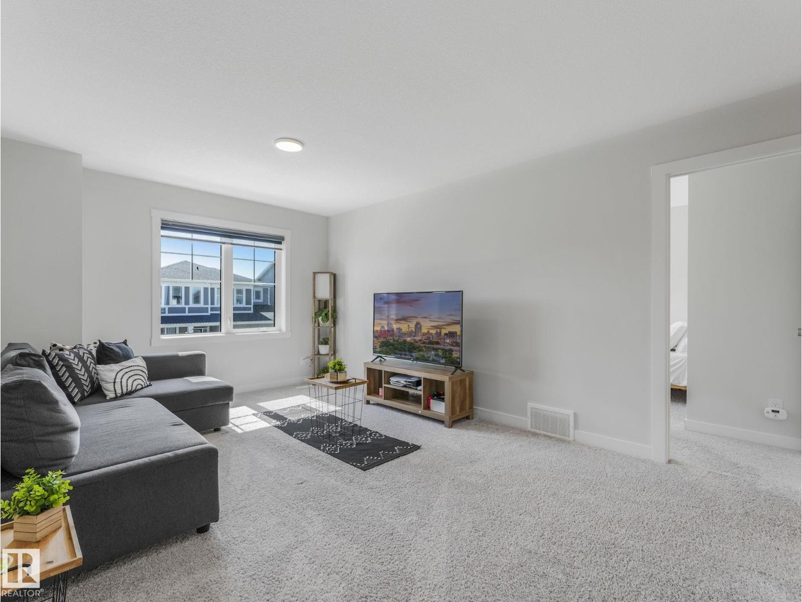 1082 STONESIDE RD - 38