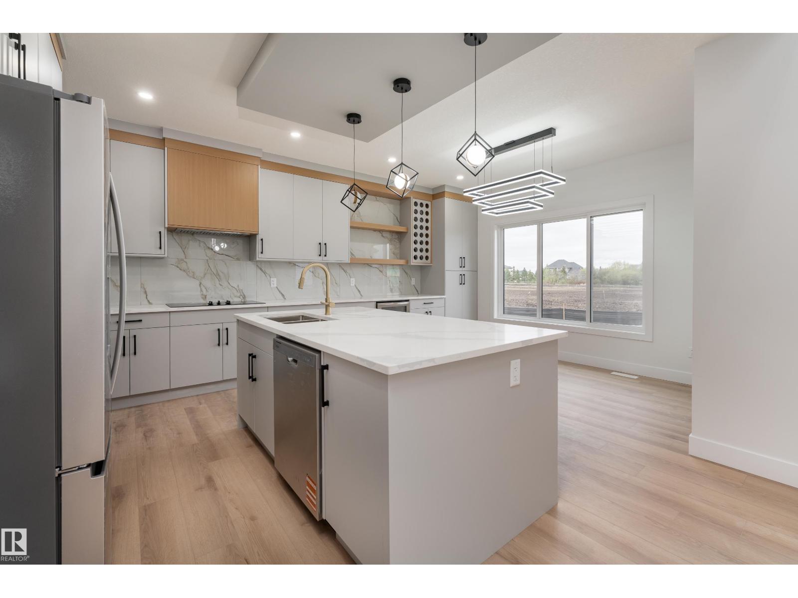 2408 63 AV NE - 20