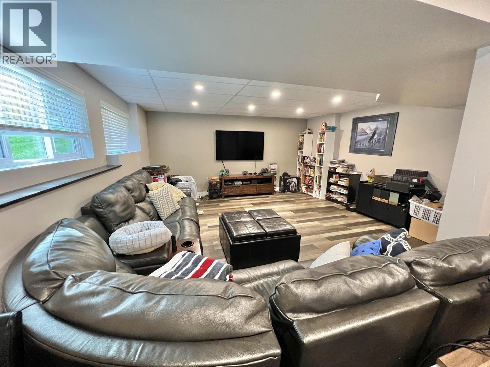 831 FUNN STREET - 27