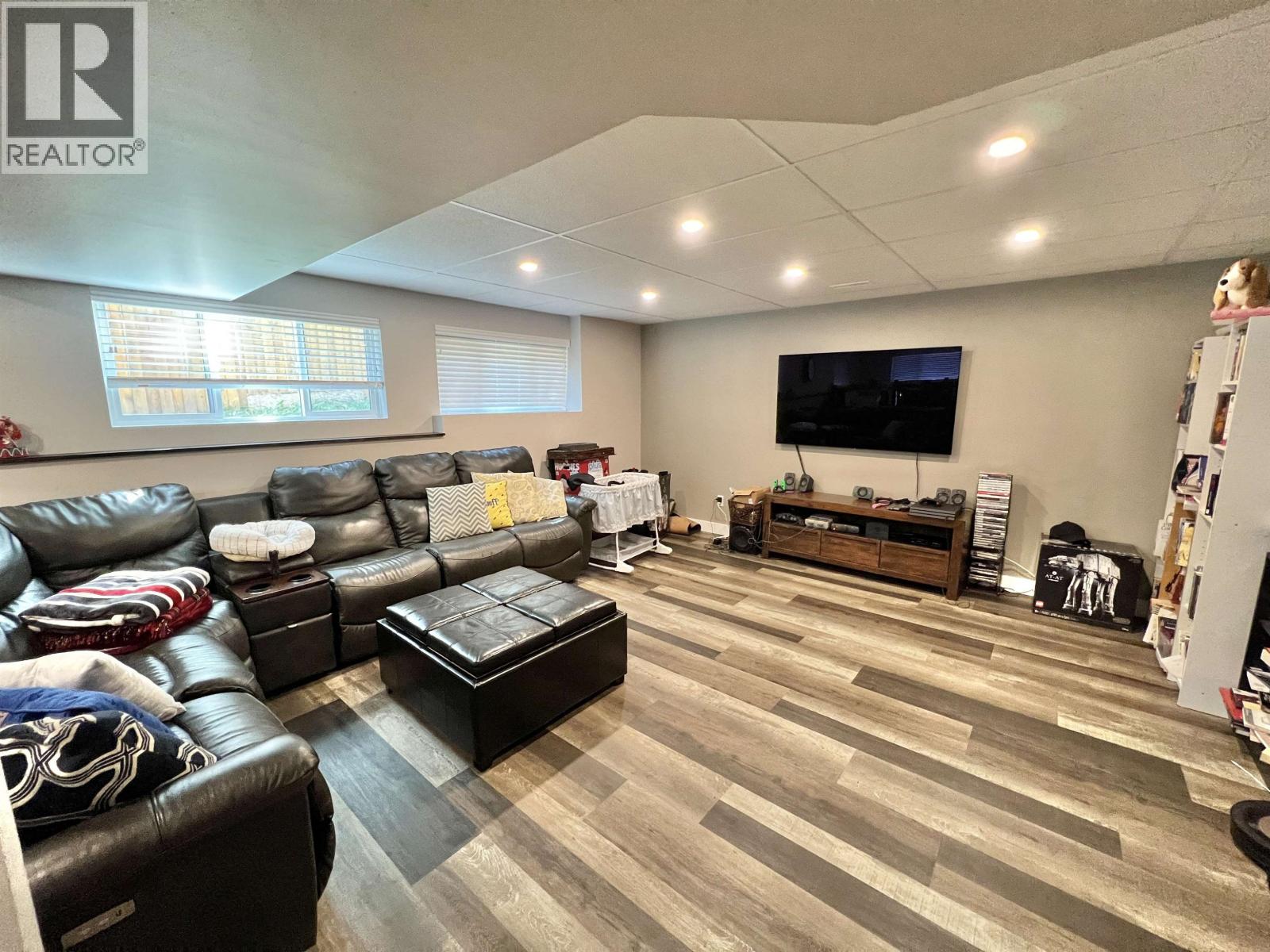 831 FUNN STREET - 28
