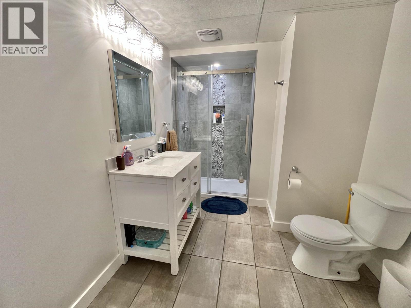 831 FUNN STREET - 32