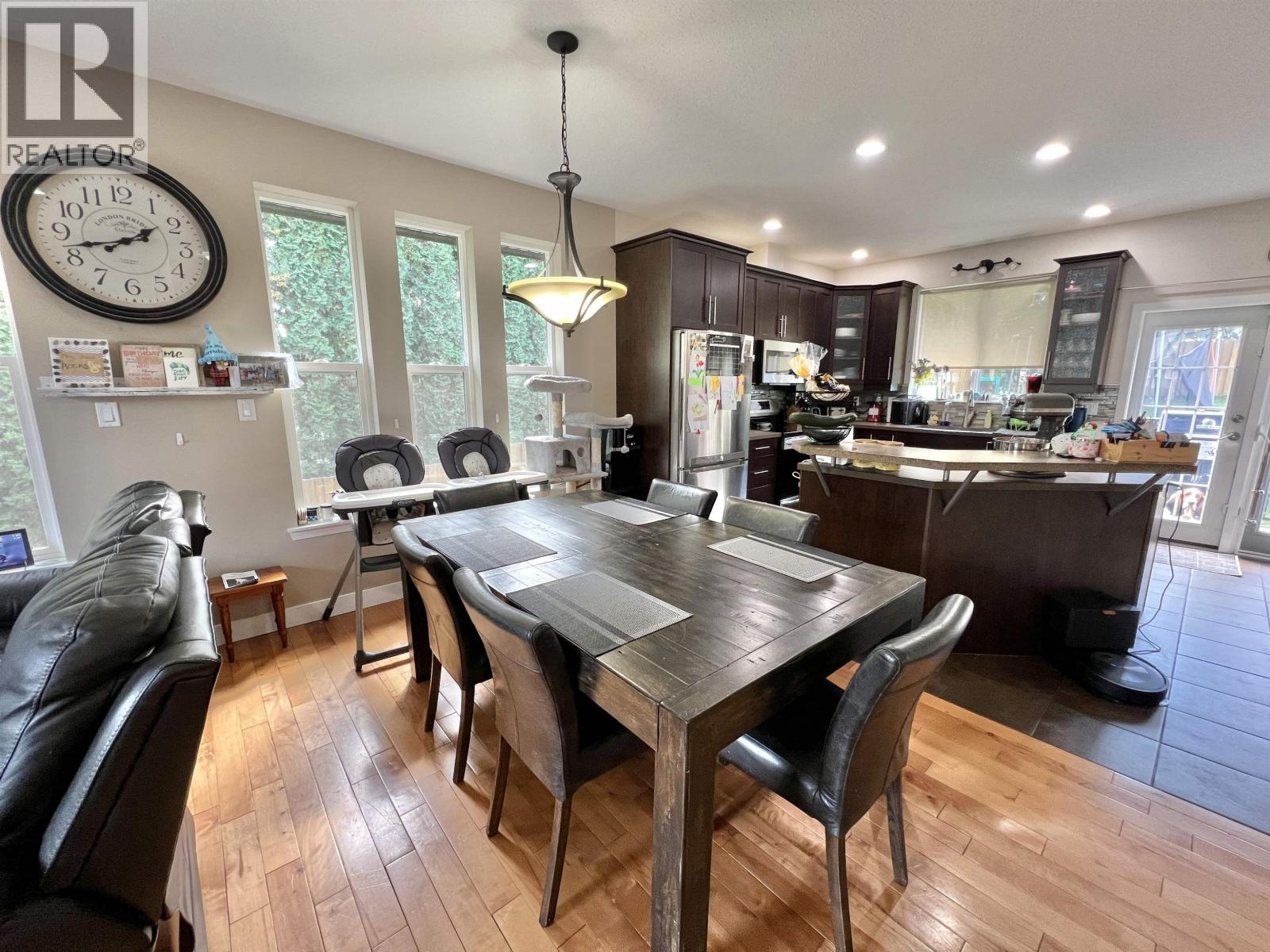 831 FUNN STREET - 5