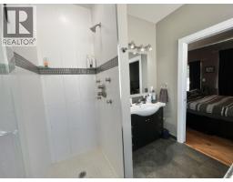 831 Funn Street, Quesnel, BC V2J5B2 Photo 19