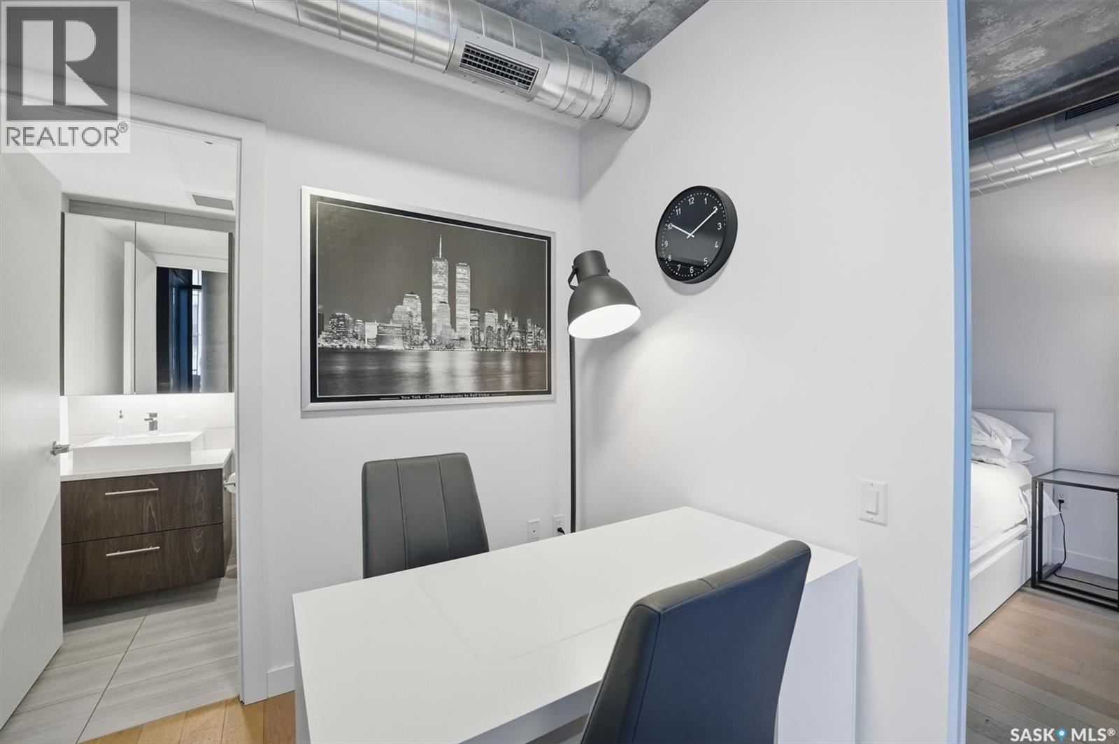 #504 490 2nd AVENUE S - 15