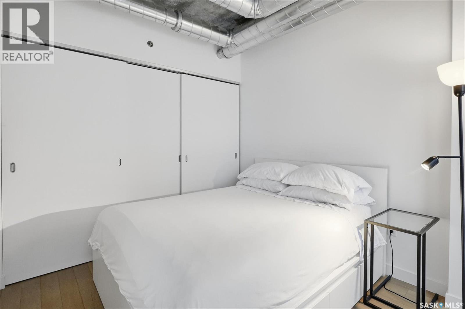 #504 490 2nd AVENUE S - 16