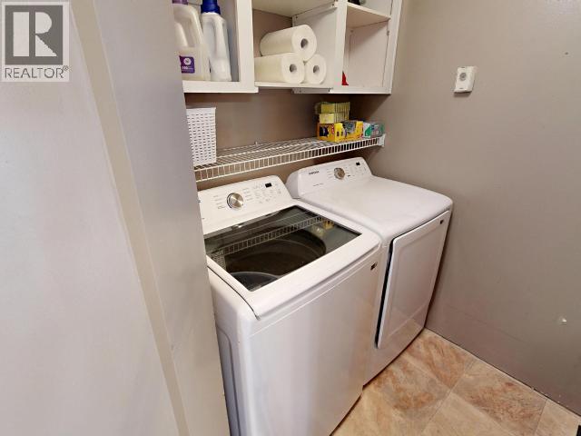 17-9298 WILLIAMS RD - 16