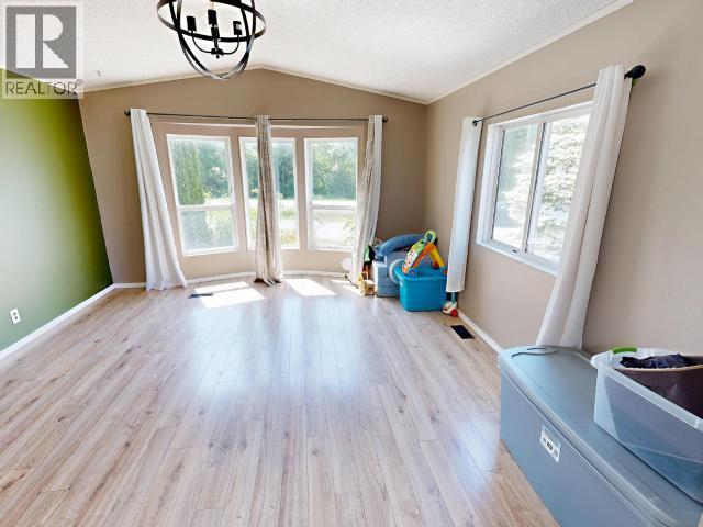 17-9298 WILLIAMS RD - 3