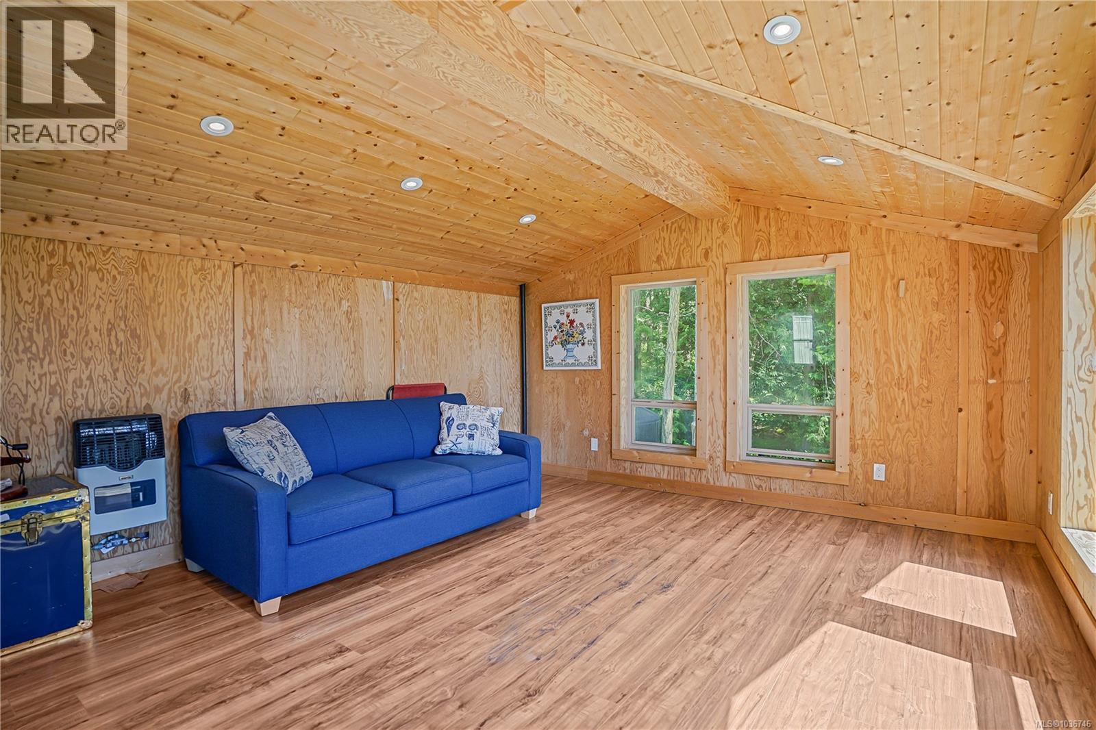  105 Mapleleaf Lane, Sidney Island