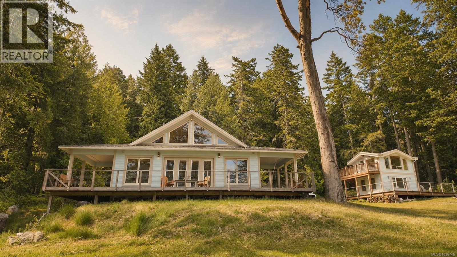  105 Mapleleaf Lane, Sidney Island