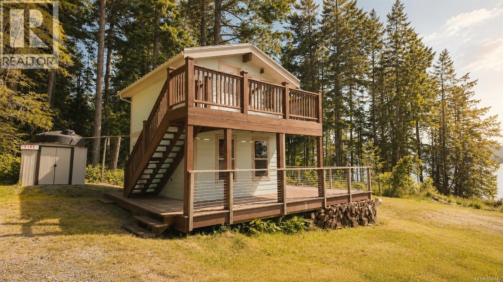  105 Mapleleaf Lane, Sidney Island