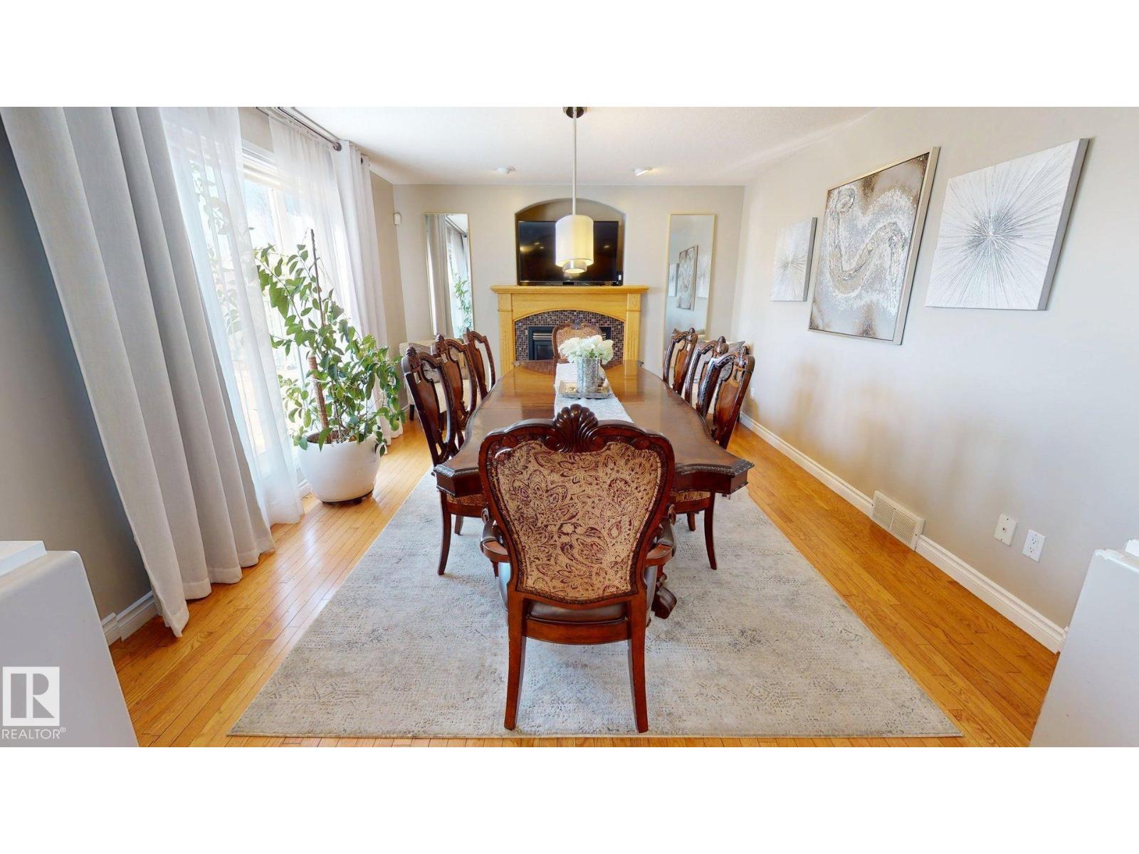 325 CUTTS CO NW - 8