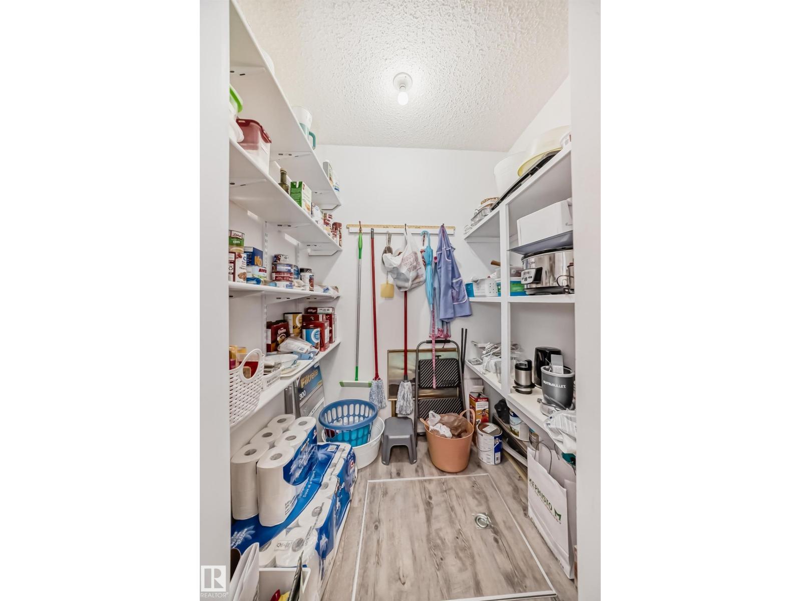 106 SURREY GARDENS GD NW - 18