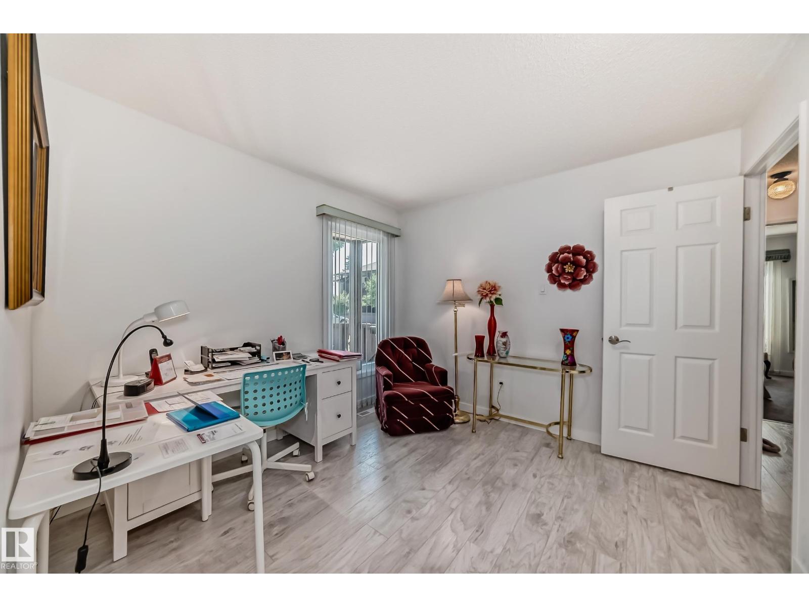 106 SURREY GARDENS GD NW - 24
