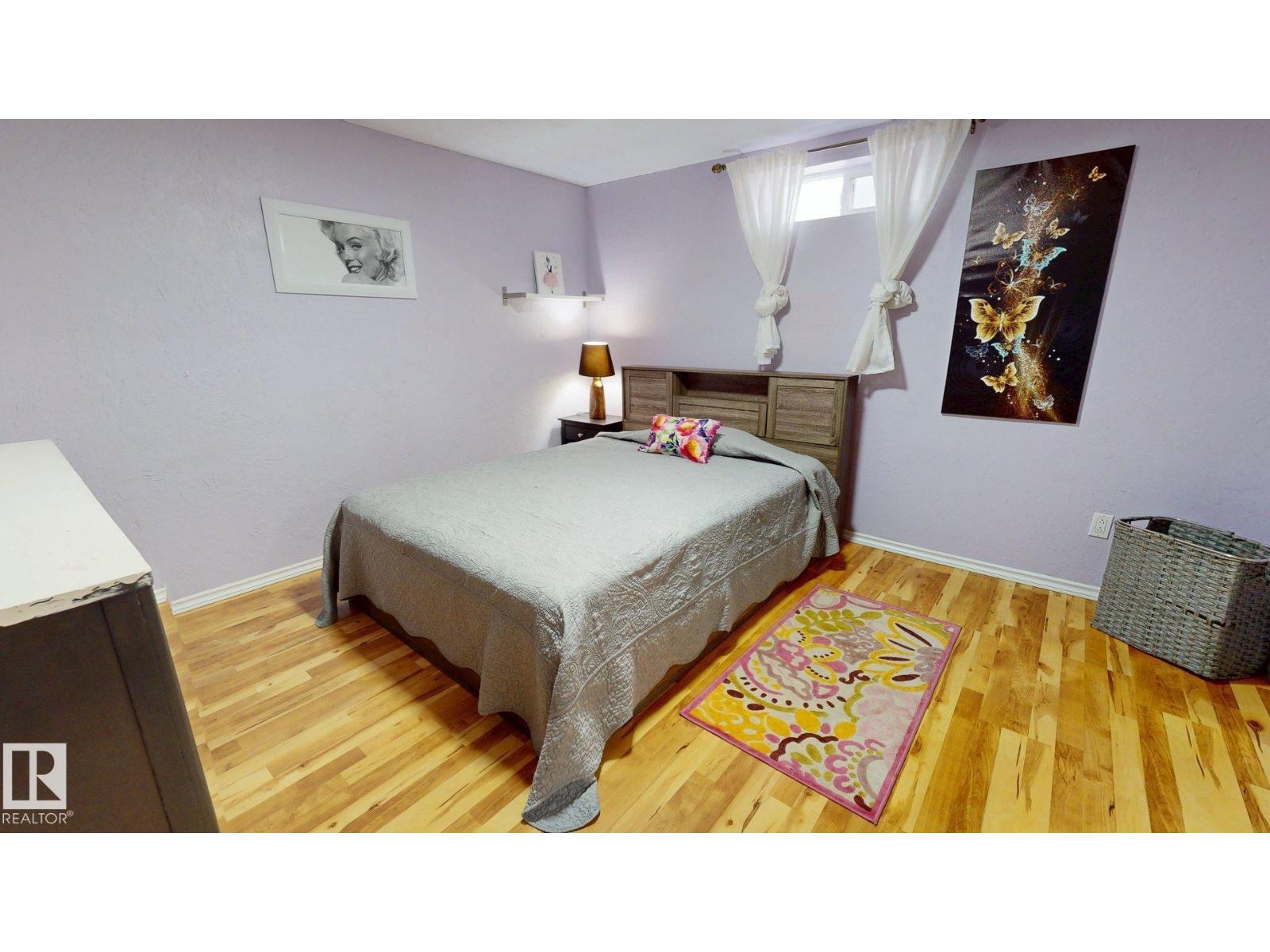 9616 169 ST NW - 17