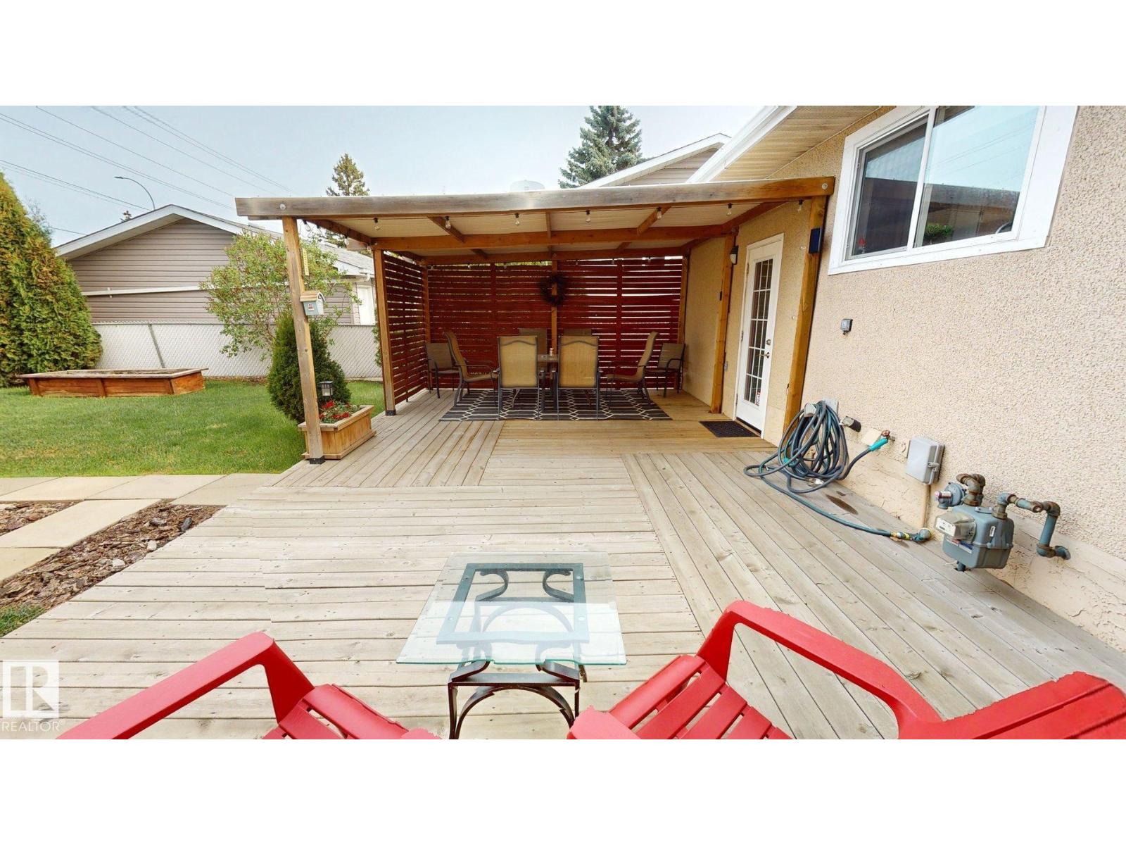 9616 169 ST NW - 23