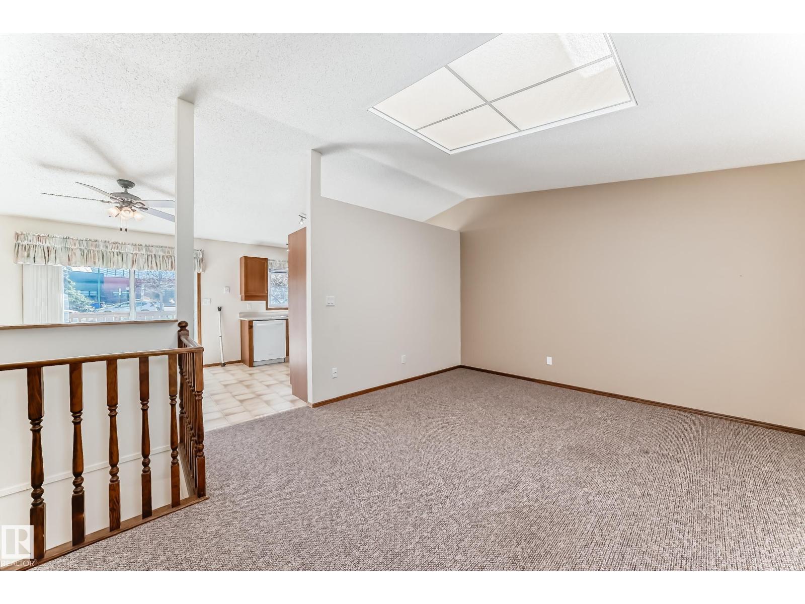 4815 32 AV NW - 12