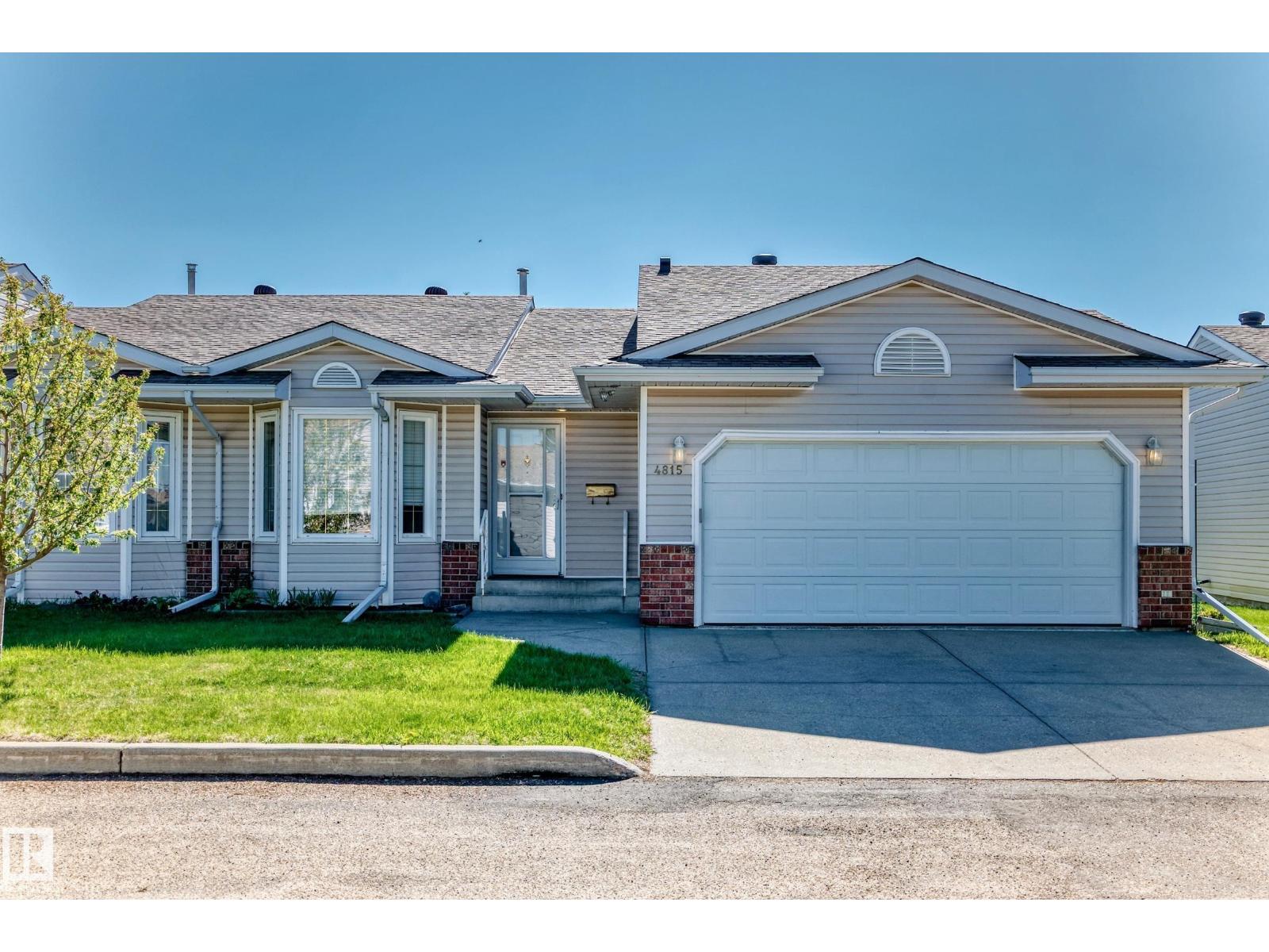 4815 32 AV NW - 1