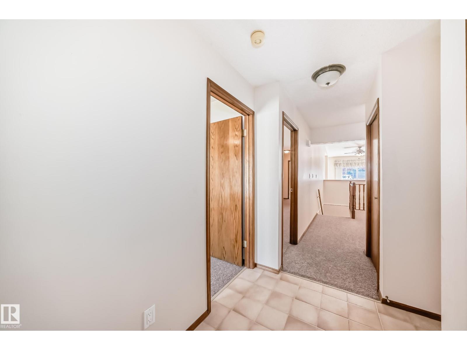 4815 32 AV NW - 5