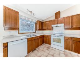 4815 32 Av Nw, Edmonton, AB T6L4Y7 Photo 7