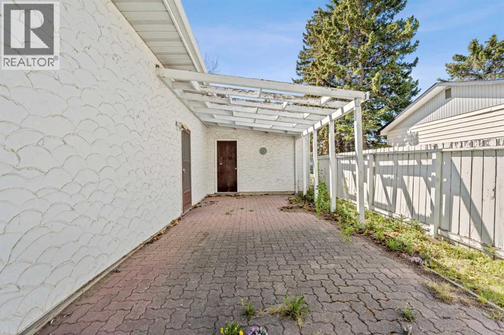 5220 Grove Hill Road SW - 35