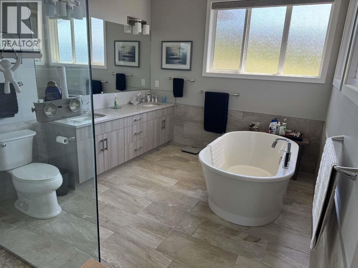 1120 HOLDEN Road - 22