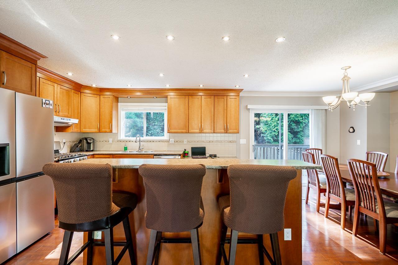 5833 ANGUS PLACE, Surrey