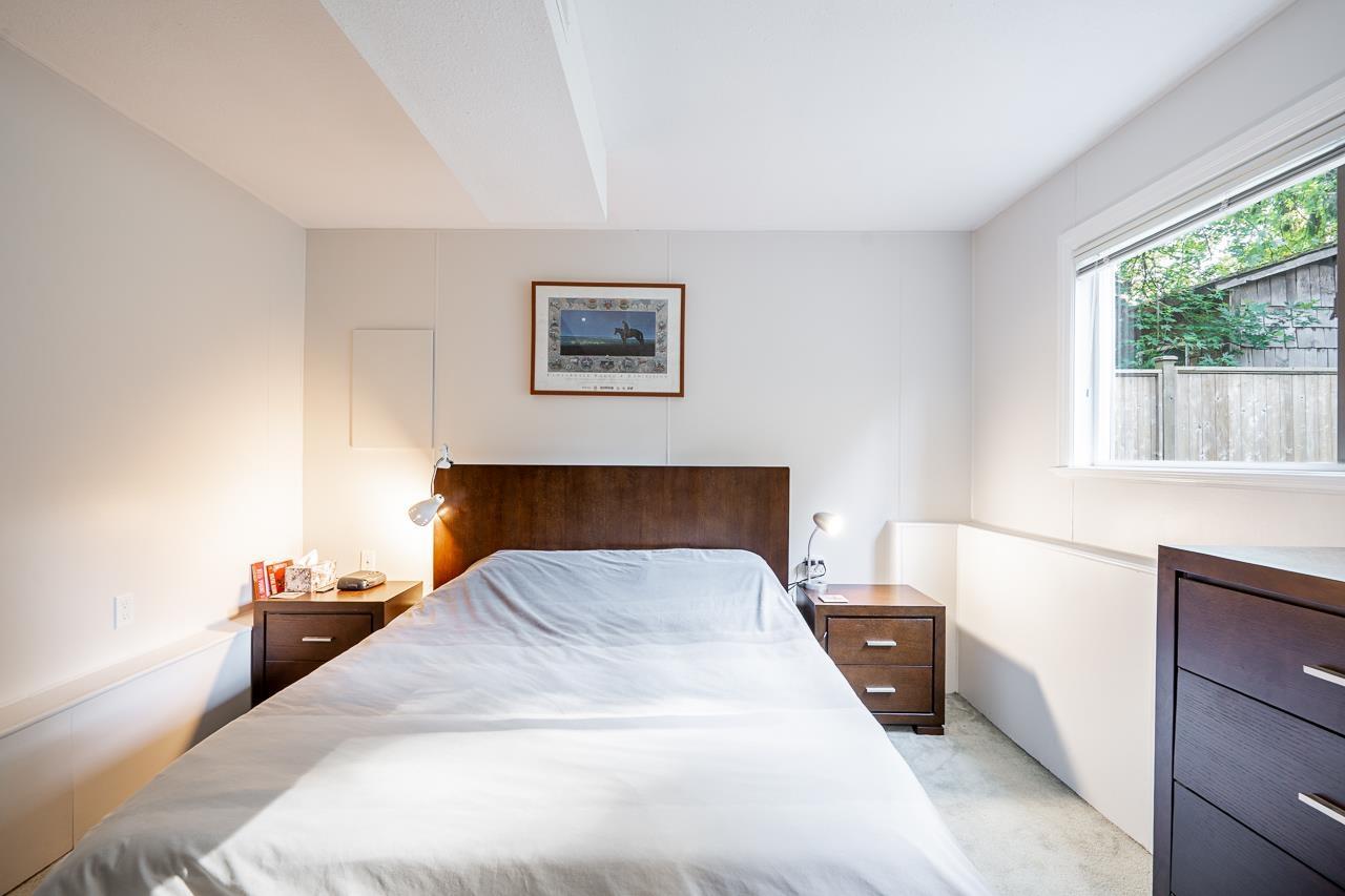 5833 ANGUS PLACE, Surrey