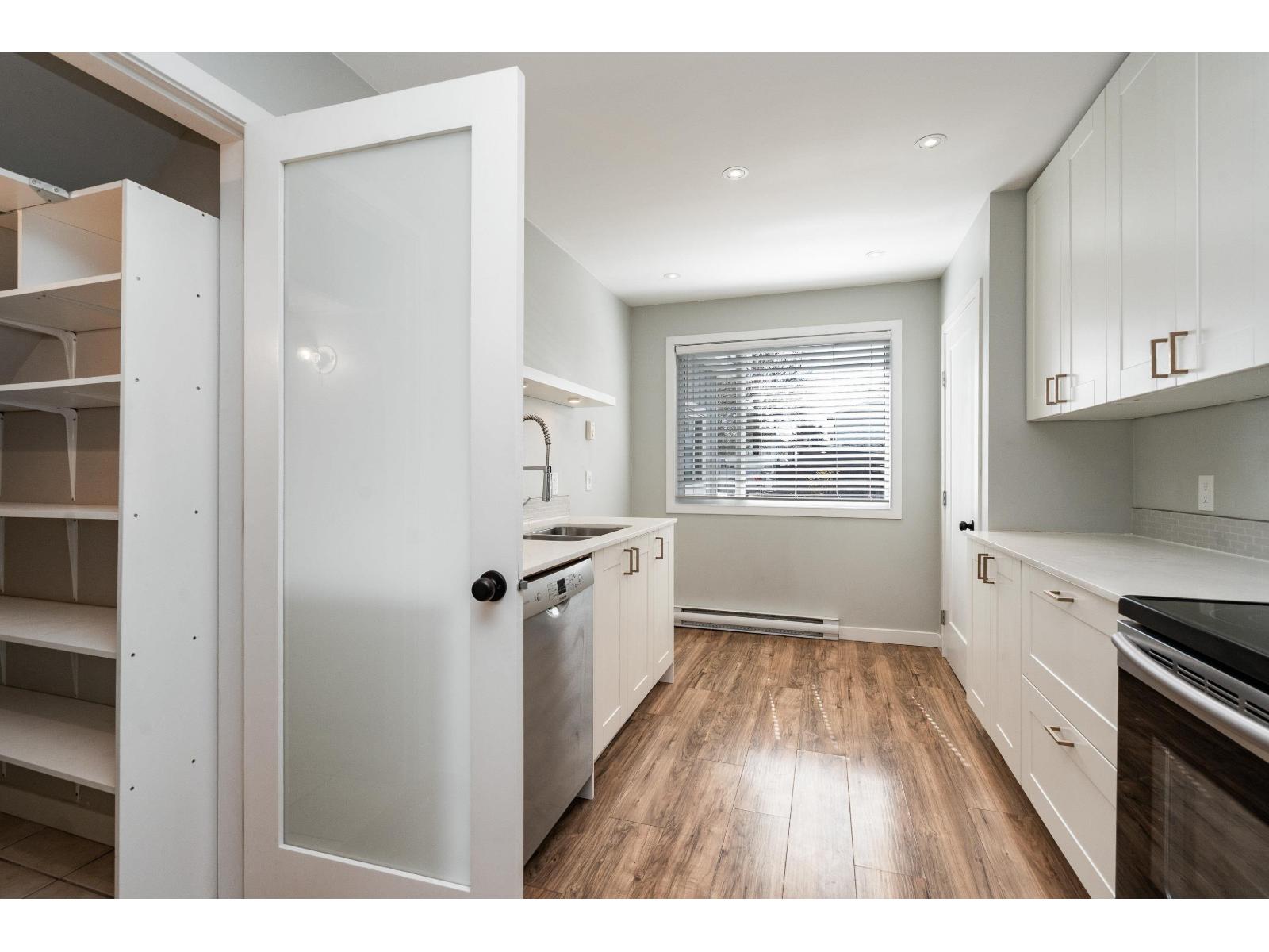 182 SPRINGFIELD DRIVE, Langley