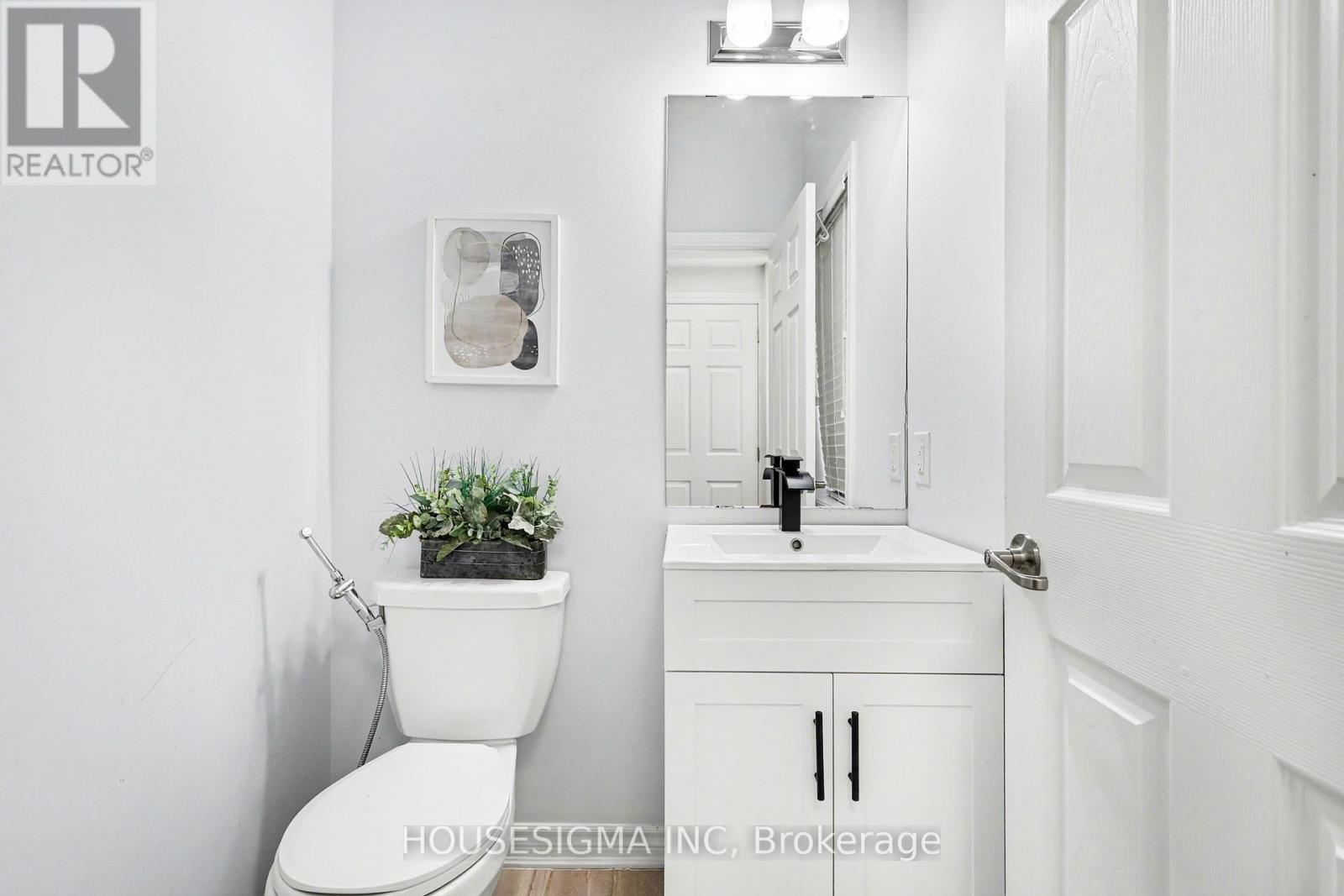 333 ROUNCEY ROAD - 13