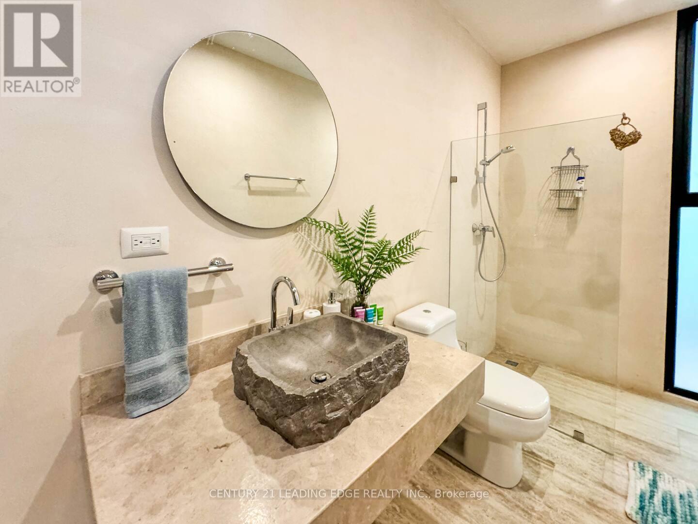 77760 JUANEK AVENUE - 12