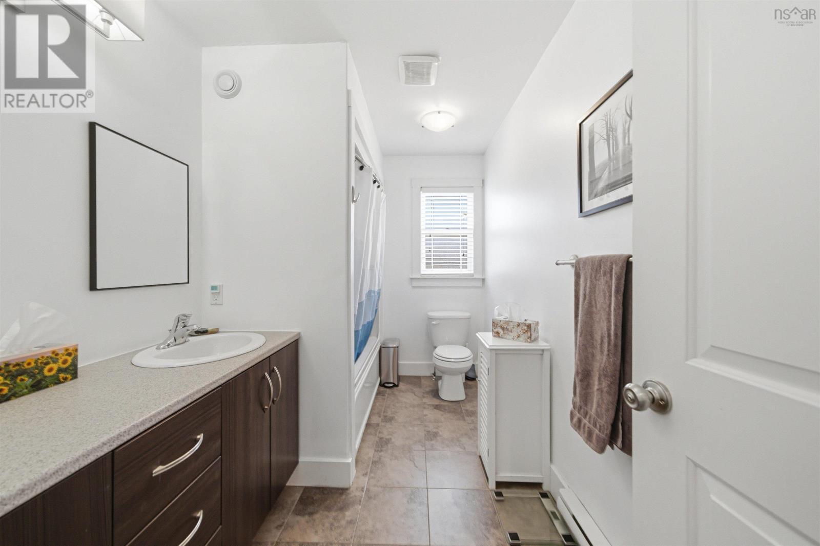 122 Gallery Crescent - 26