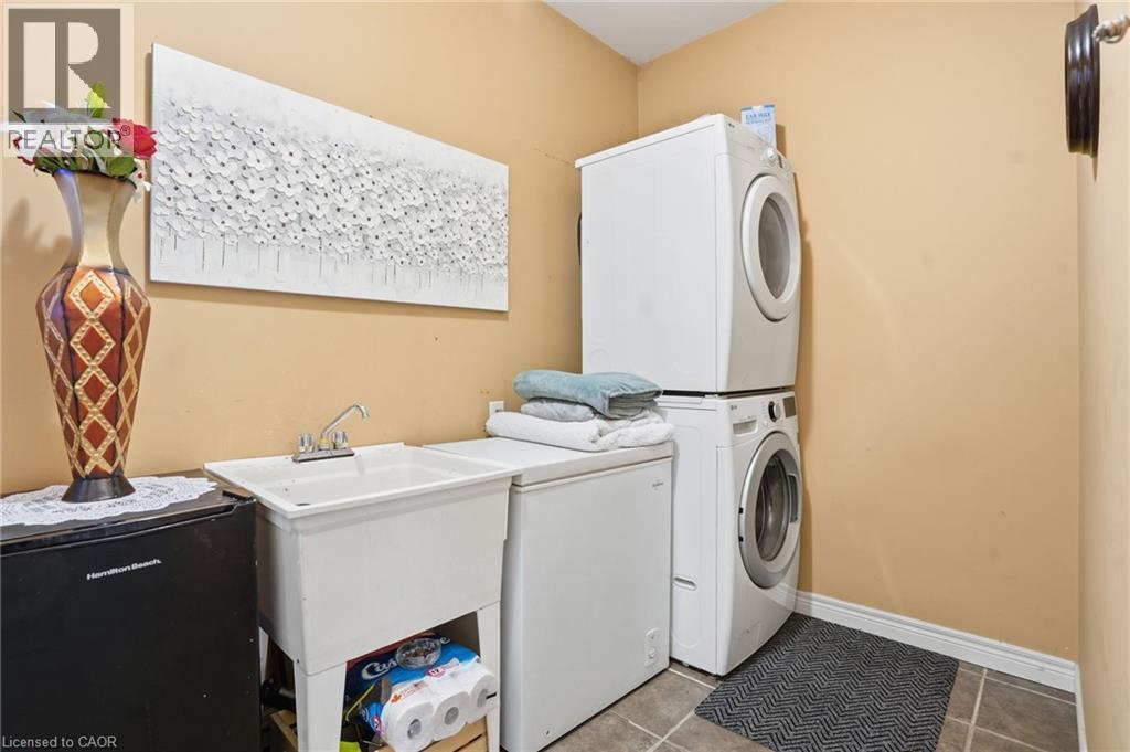 4301 AREJAY Avenue - 39
