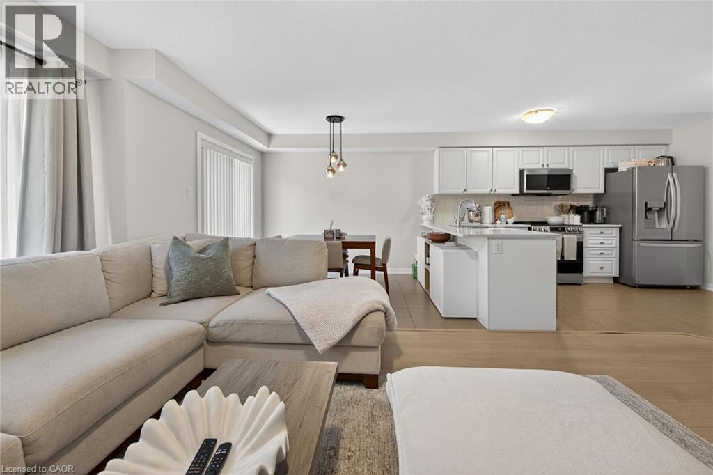 61 PRESTWICK Street - 23