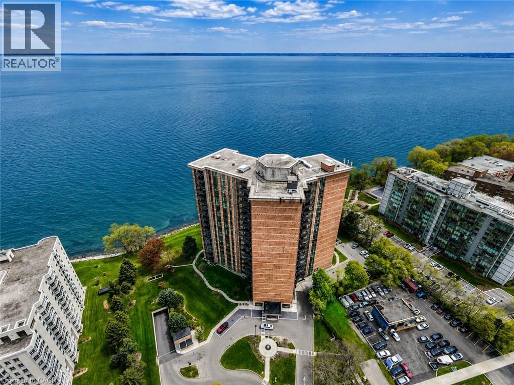 #602 5250 LAKESHORE Road - Image 3