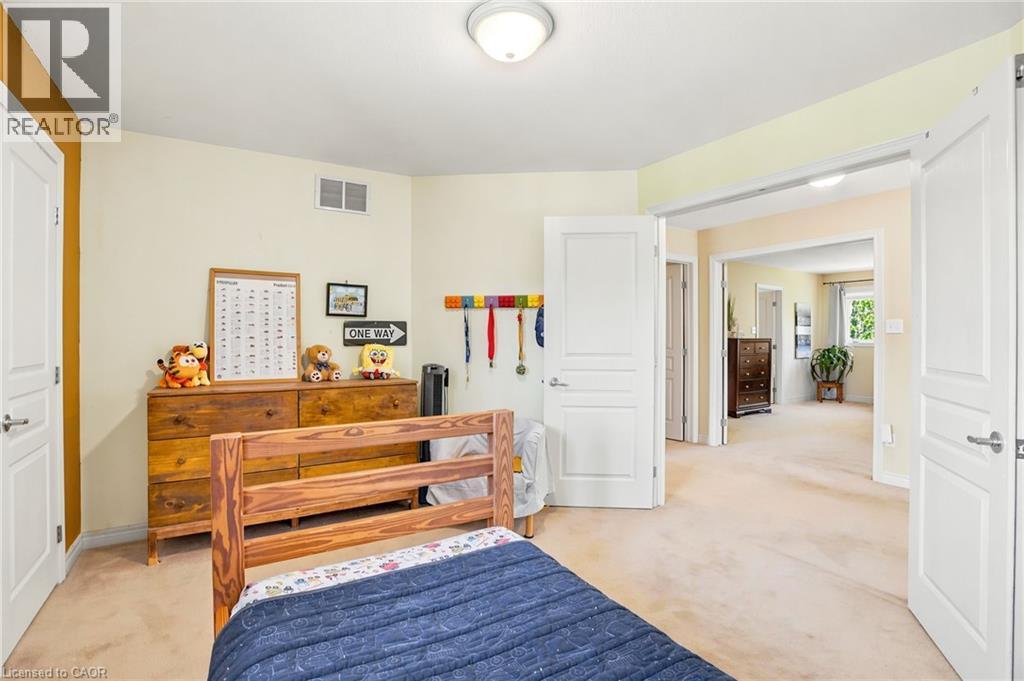 16 OLDMILL Road - 27