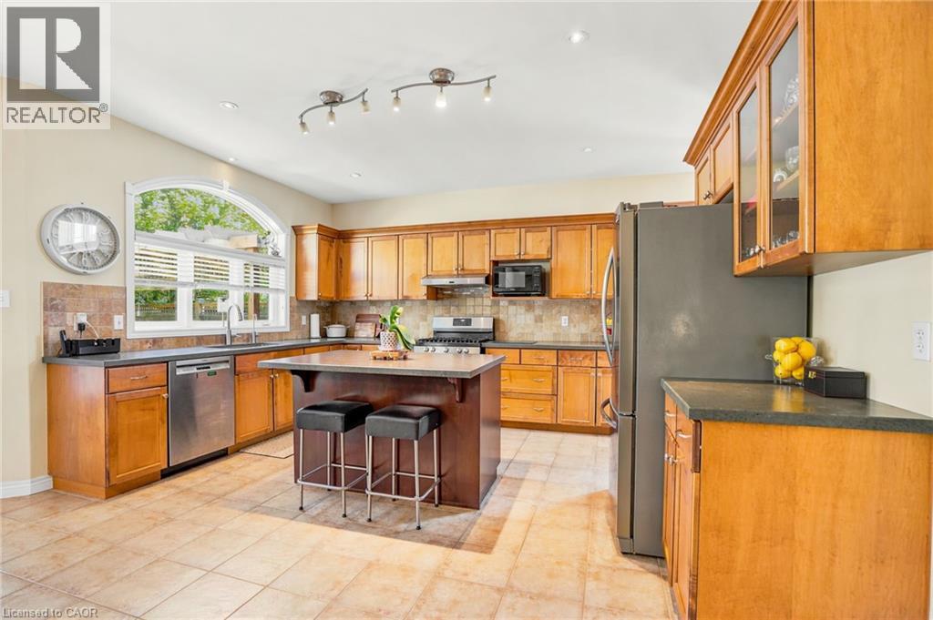 16 OLDMILL Road - 7