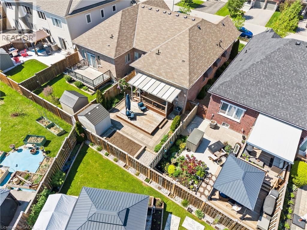 78 ANGELA Crescent - 30