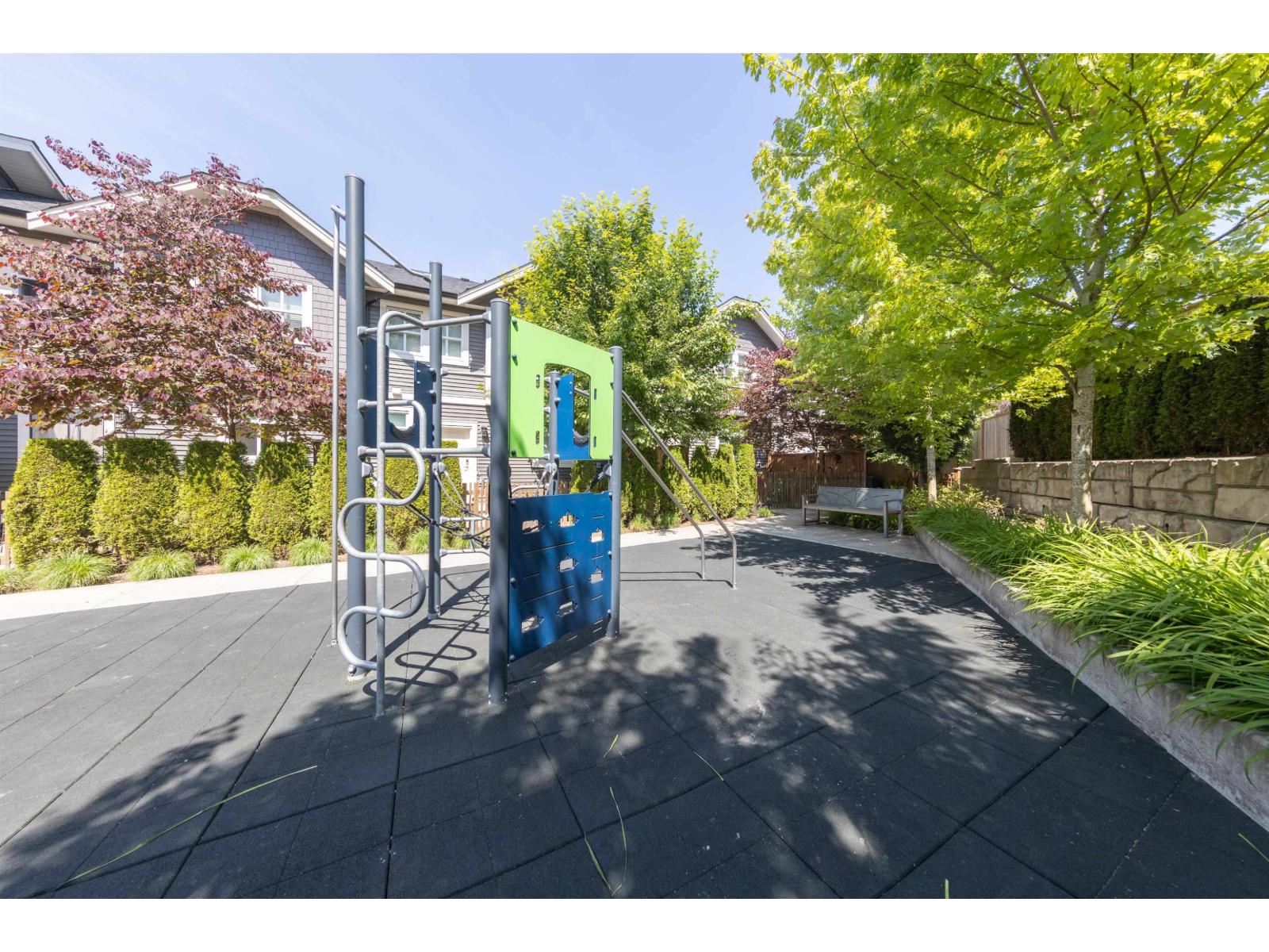33 10488 124 STREET, Surrey