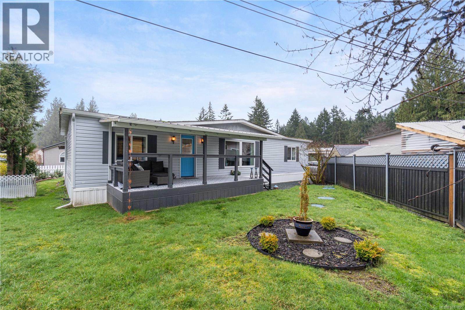 26 3449 Hallberg Rd, Nanaimo