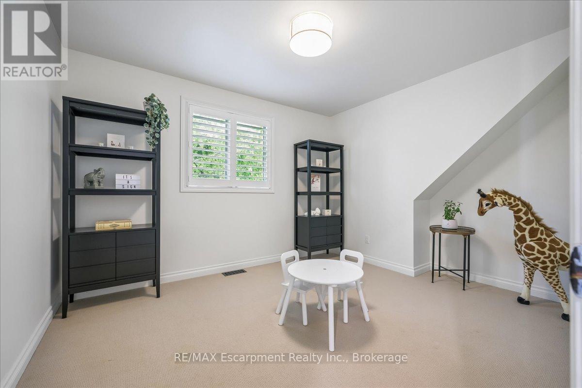 549 JEANETTE DRIVE - 30