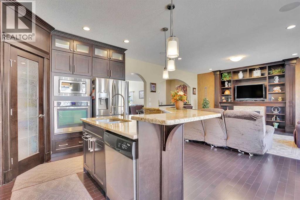 9 Saddlelake Grove NE - 24