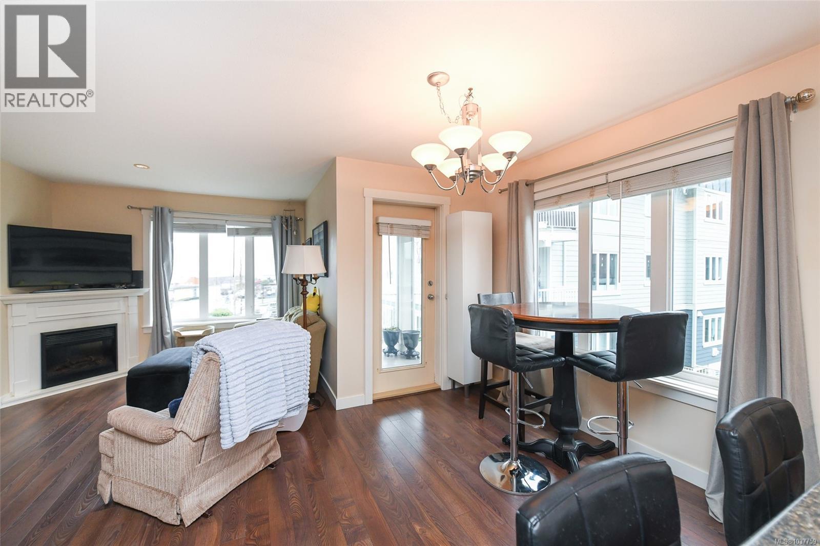 22 115 20th St, Courtenay