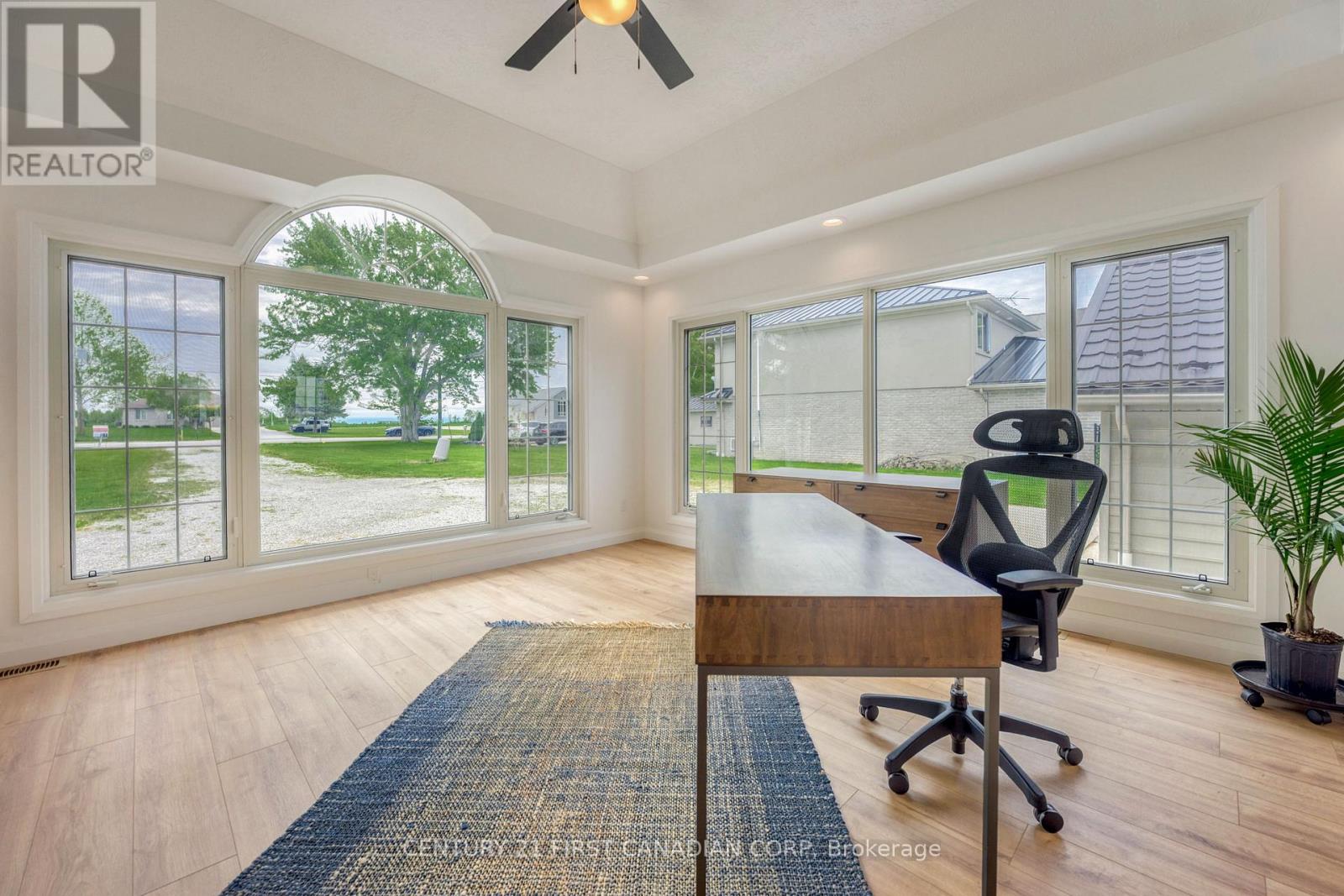 3877 ST CLAIR PARKWAY - 5
