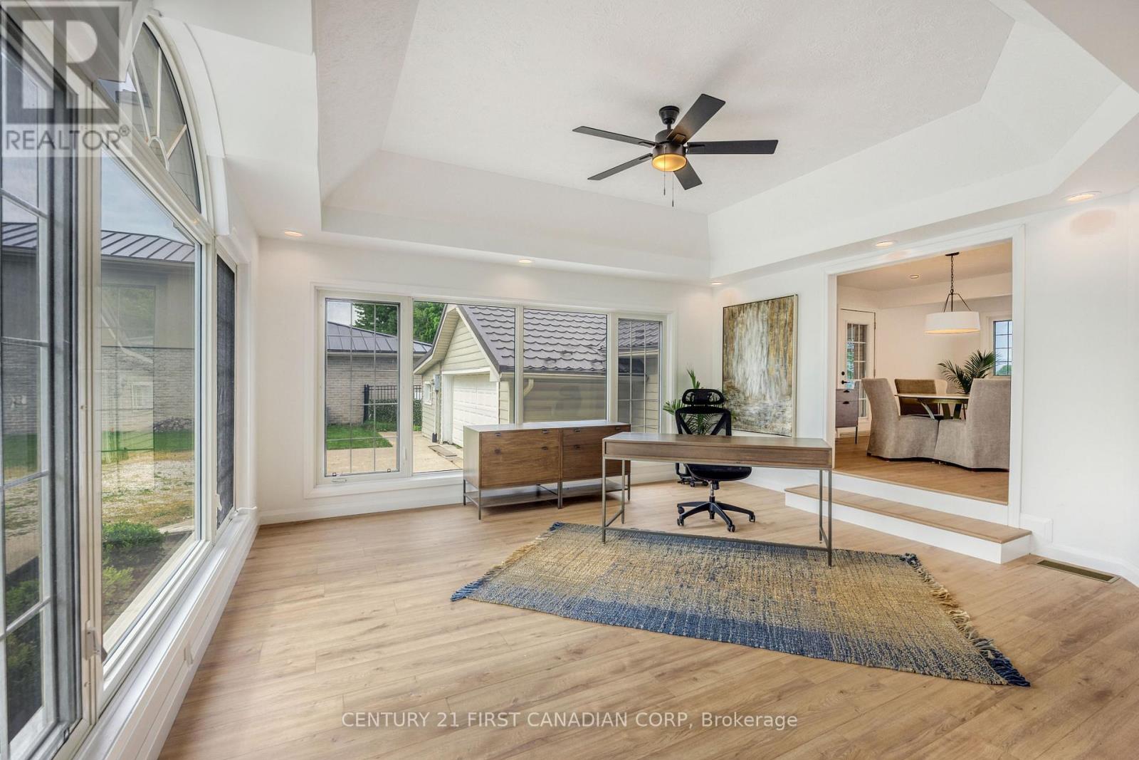 3877 ST CLAIR PARKWAY - 4