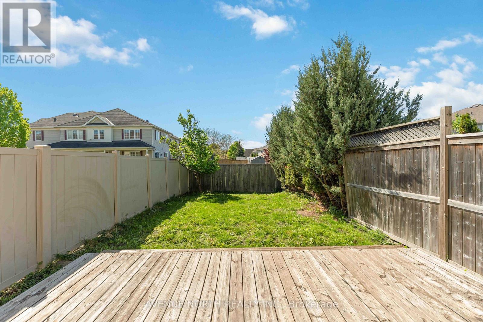 402 ASHBOURNE CRESCENT - 38