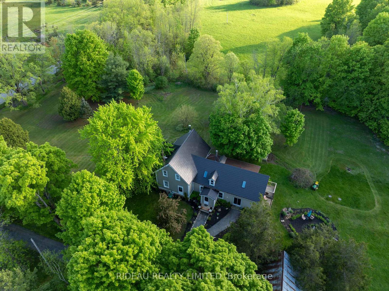 784 MCCANN ROAD - 5