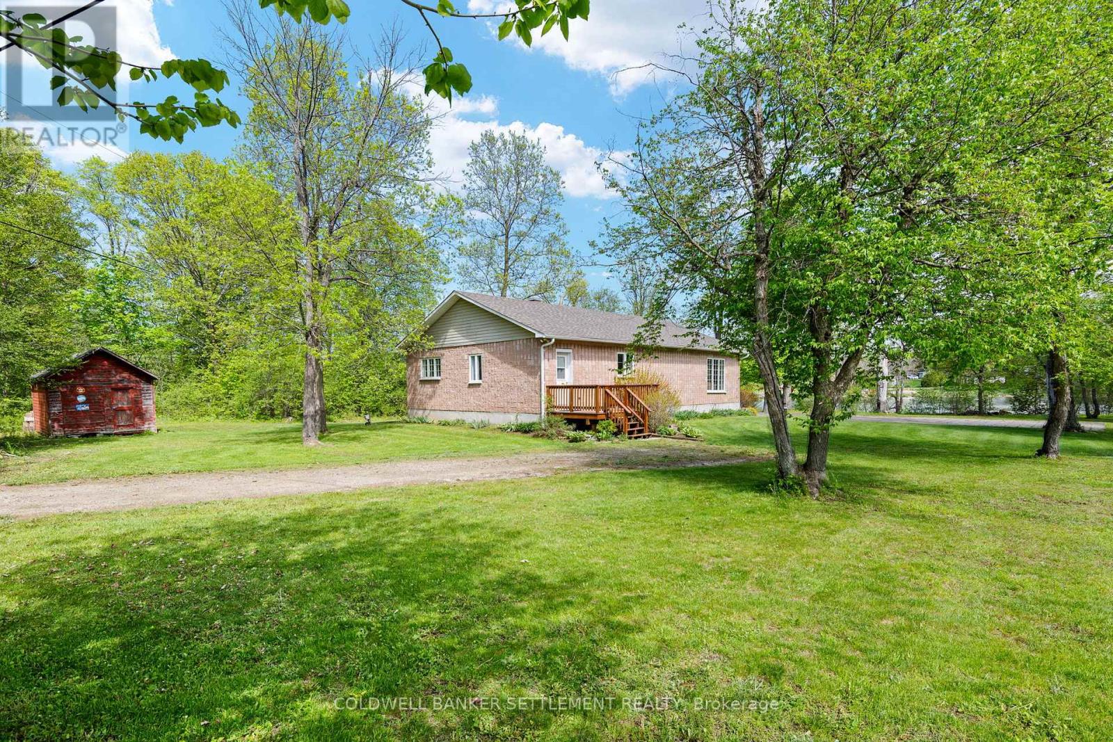 52 BERRY PARK LANE - 16