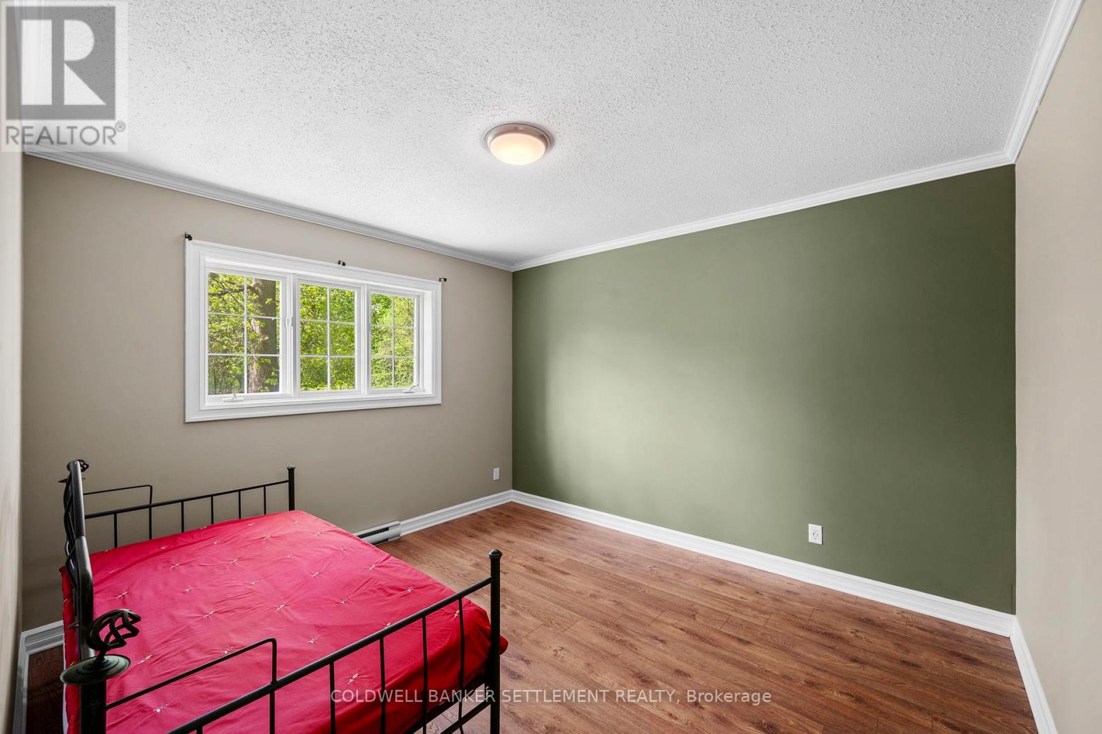 52 BERRY PARK LANE - 36